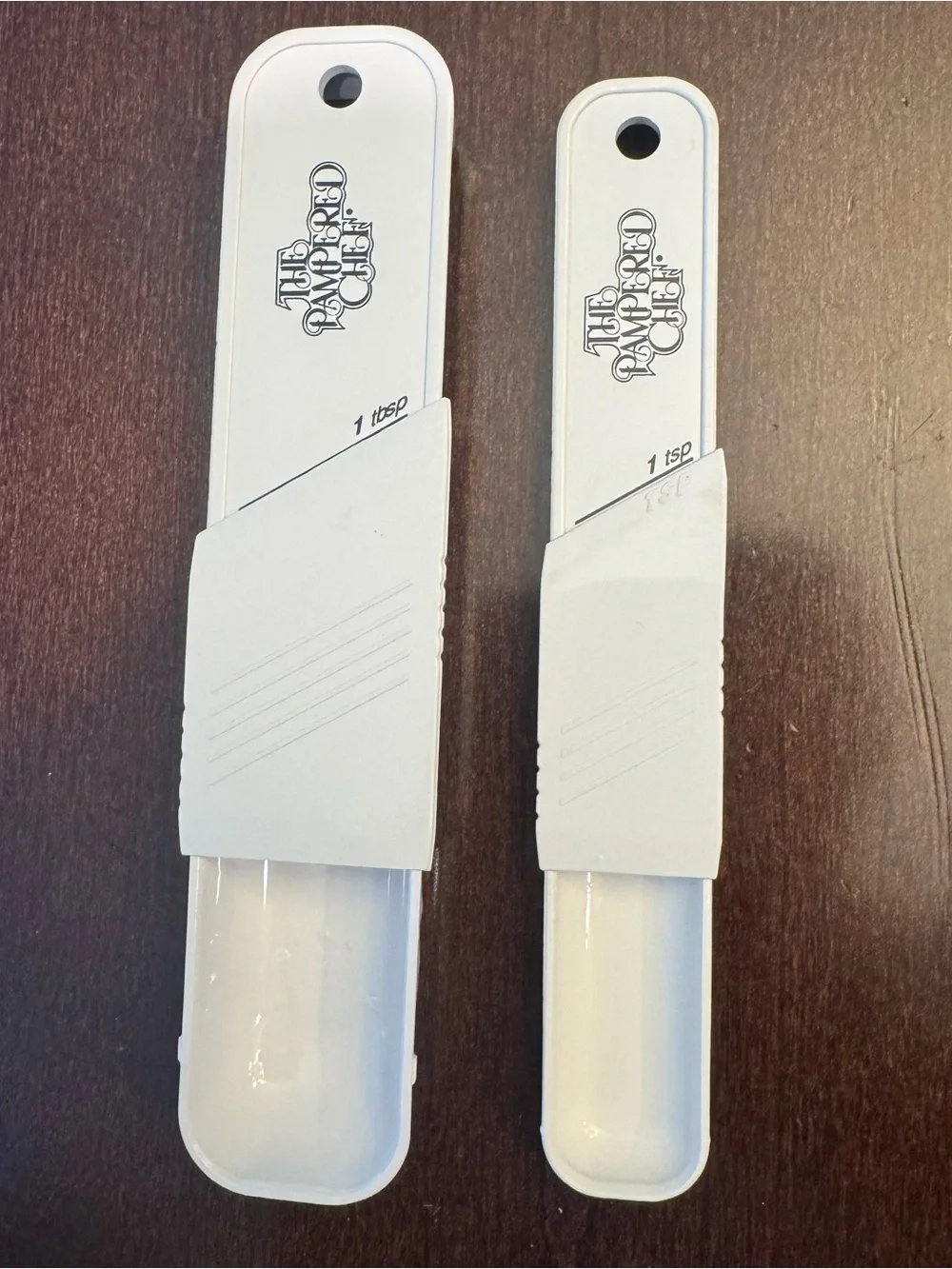 Set of 2 Pampered Chef Adjustable Measuring Spoons